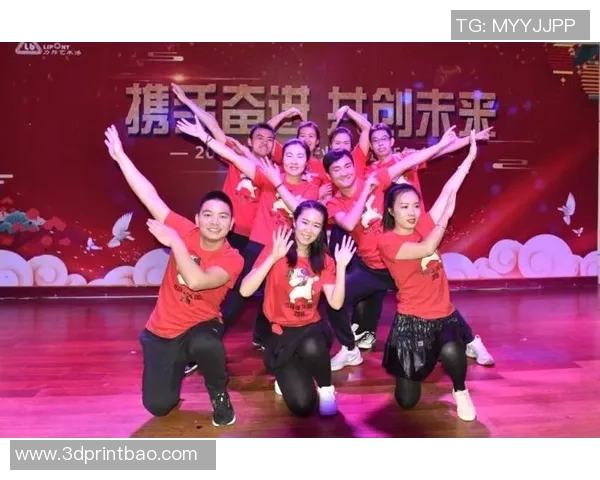 深圳网球队携手奋进团队协作排名创新高展现团结力量